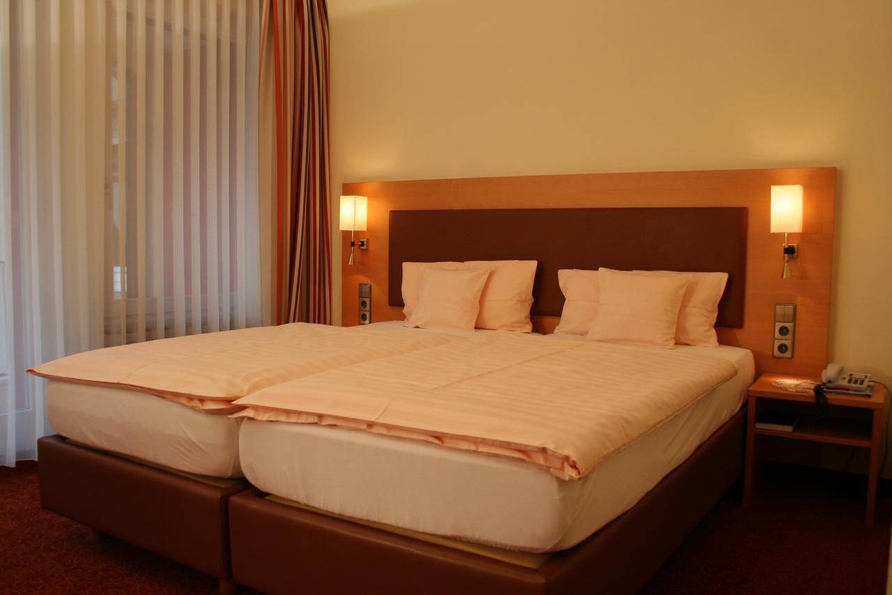 Hotel Sonnenhof Bad Wildbad Eksteriør bilde